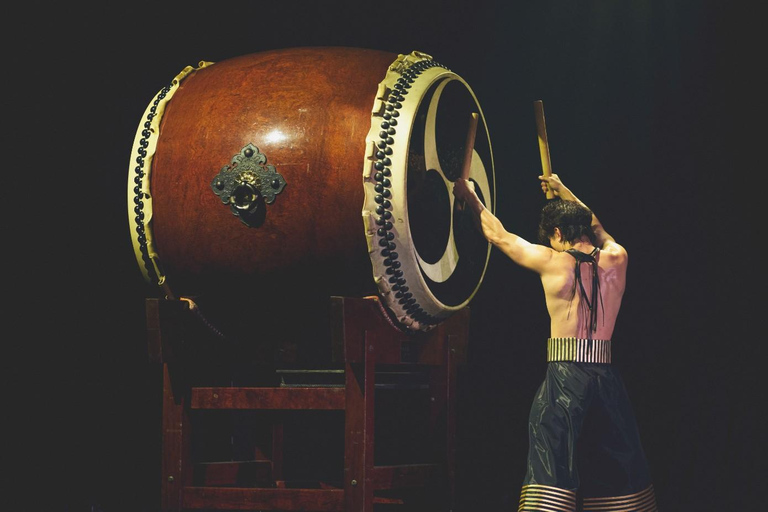 Kyoto: Japanese Taiko Drum TAO show ticket with 1 drink Kyoto:Drum TAO show Premium with 1 drink&snacks