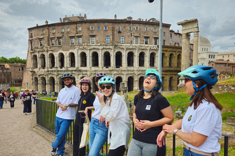 Rome Bike Tour: ride with a local! (and a traditional snack)