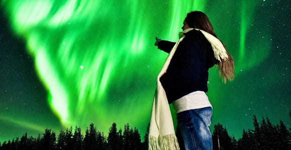 Rovaniemi: Northern Lights Hunt with Photos or a Full Refund