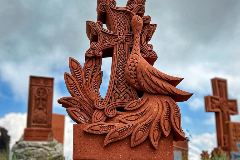 Khachkar Crafting Masterclass: Unveiling Armenia's Heritage