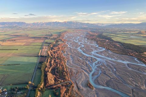 Canterbury Plains: Sunrise Hot Air Balloon Flight