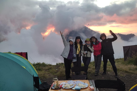 Mount Rinjani One Days trek via Senaru Crater rim