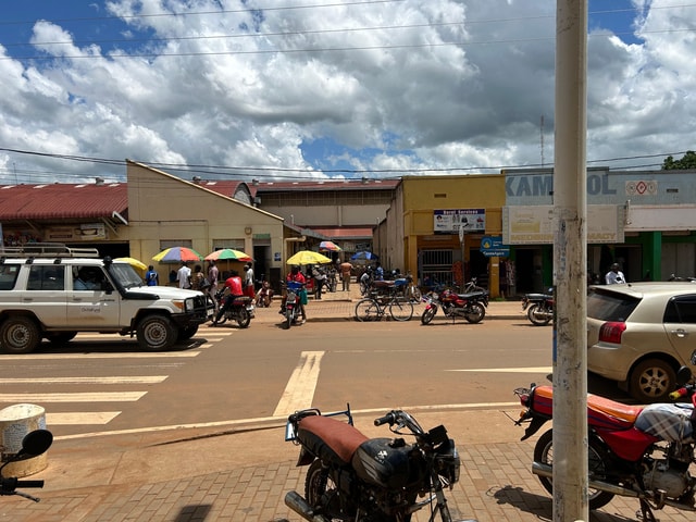 Gulu: Guided City Walking Tour, Markets and Royality Mile