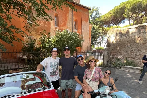 Rome : Soirée Fiat 500 et Vespa Prosecco Tour