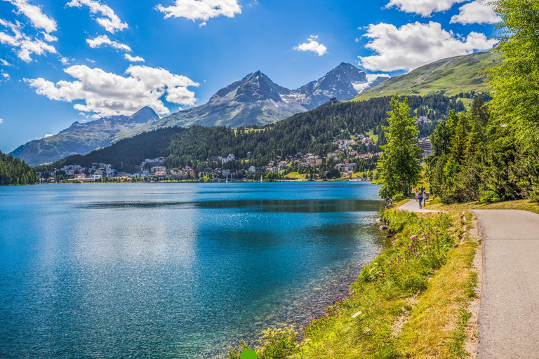 Tour von Mailand nach St. Moritz mit Privatwagen und Bernina Express