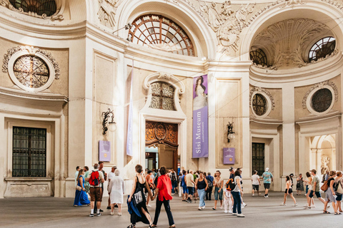 Vienna: Hofburg and Empress Sisi Museum Guided Tour Small Group Tour in French