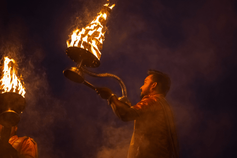 Desde Delhi: Viaje espiritual de 3 días a Varanasi en trenDesde Delhi: viaje espiritual de 3 días a Varanasi en tren