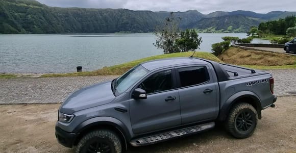 Sete Cidades: Private Halbtagestour mit dem Geländewagen