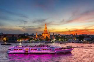 Bangkok: Chao Phraya Fluss Luxus-Dinner-Kreuzfahrt und Transfer