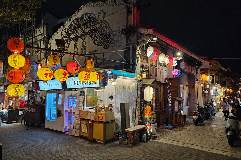 From Taipei: Private 4-Day West & South Taiwan Tour SOLO Traveler