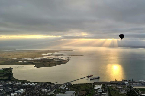 Geelong : Vol en montgolfière au lever du soleil avec petit-déjeuner