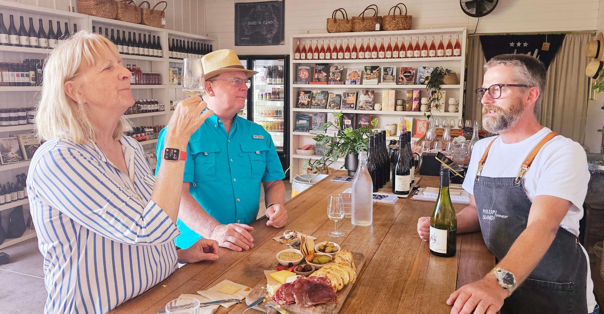 Melbourne: Boutique Phillip Island Wine, Dine & Penguin Tour photo 4