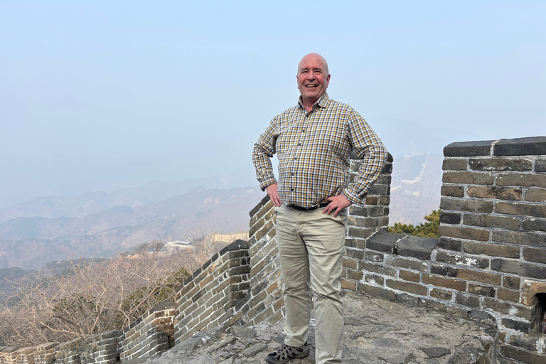 Beijing: Mutianyu Great Wall & Changling Tomb Private Tour transfer to Mutianyu Greatwall with tickets