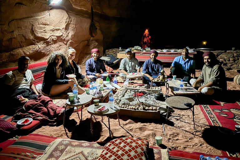 Wadi Rum: 2-Day Southern Desert Tour, Camel & Stargazing