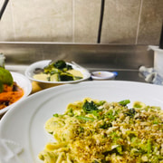 Brindisi: Abendessen im Haus der Großeltern auf dem Land mit Wein
