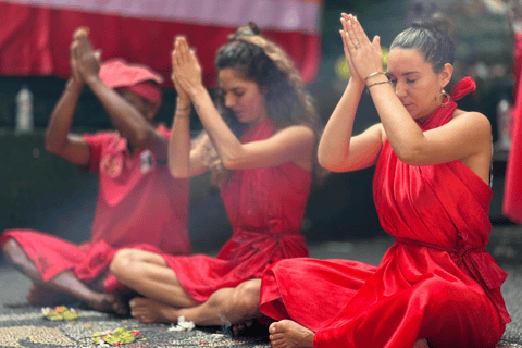 Bali: Taman Pecampuhan Sala Temple Melukat Ceremony