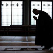 Kumamoto Kikuchi: Zen Temple Mindfulness Meditation Session Kumamoto Kikuchi: Zen Temple Mindfulness Meditation Session