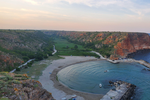 Varna: The Very Best of the Northern Black Sea Coast Private: Balchik Palace, Mussel Farm, Caves & Bolata Beach