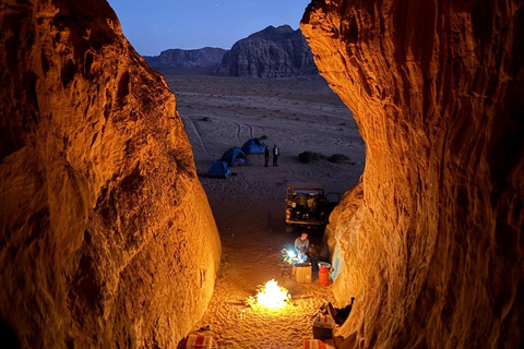 Wadi Rum : FULL DAY JEEP & OVERNIGHT Real beduin experience Overnight in Bubble Camp + Full day jeep tour