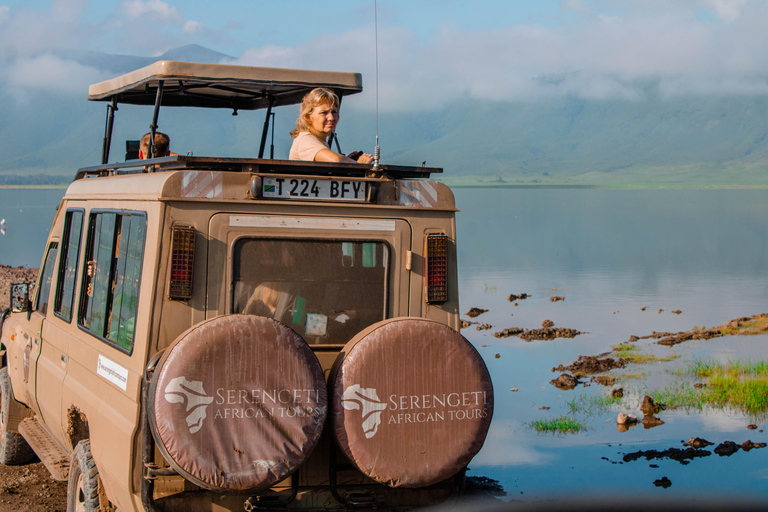 From Arusha: 4-Day Serengeti and Ngorongoro Safari