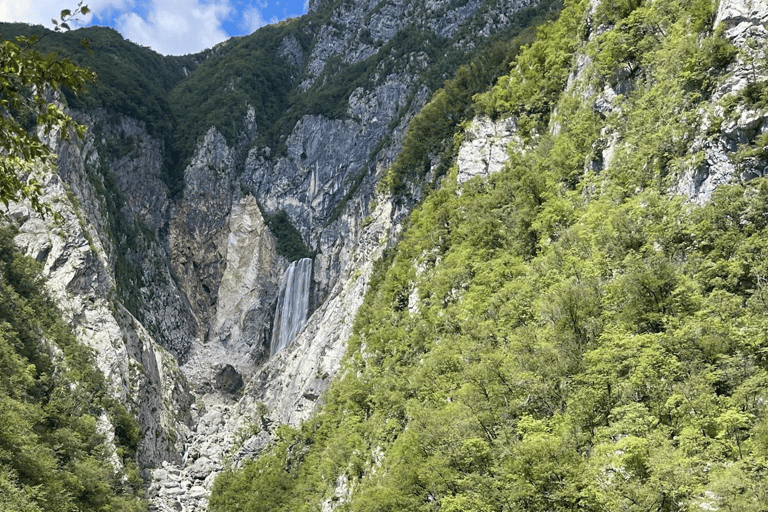 Soča River, Northern Slovenia: A Tour Amid Turquoise Waters and Mountain Flavors Julian Alps in Spanish – Private