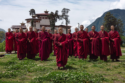 Bhutan: 4-Day Guided Tour with Tiger's Nest Hike & Meals