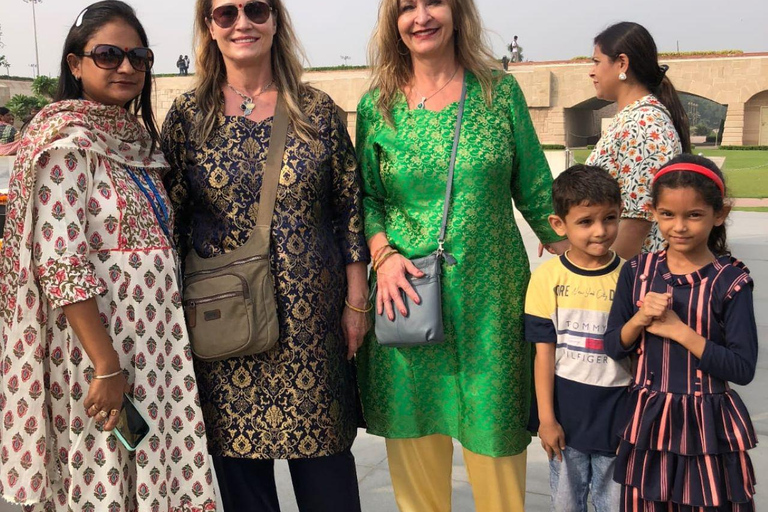 Delhi: monumentos, patrimonio y artesanía con mujeresTour de 1 día completo