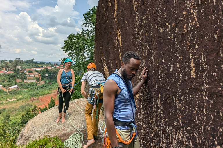 Kampala: Rock Climbing Trip to Luwazi/Kkungu crag - 6 hours