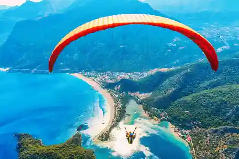 Ekscytujące paralotniarstwo w Fethiye Babadağ