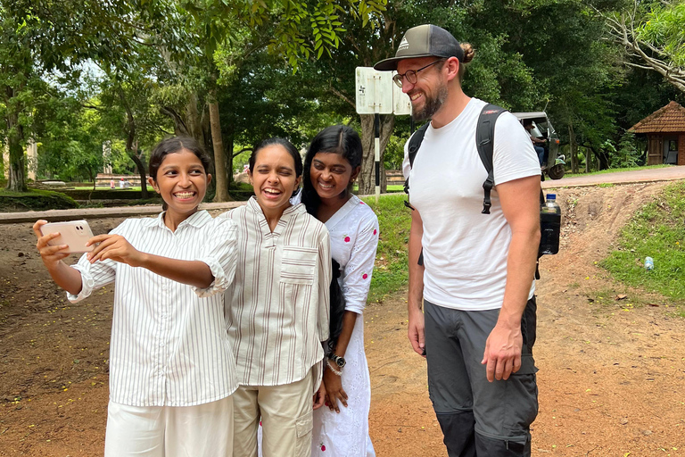 Anuradhapura: Heritage Mountain bike Tour