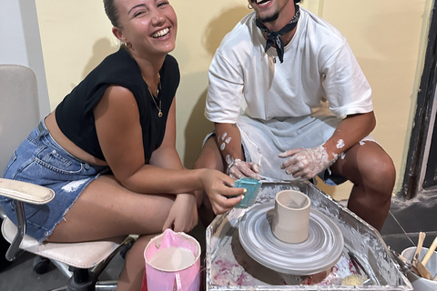 Antalya: Pottery Wheel Workshop - Shape Clay with Your Hands FOR FOREIGN GUESTS 1.5h (Without Firing - Quick Experience)