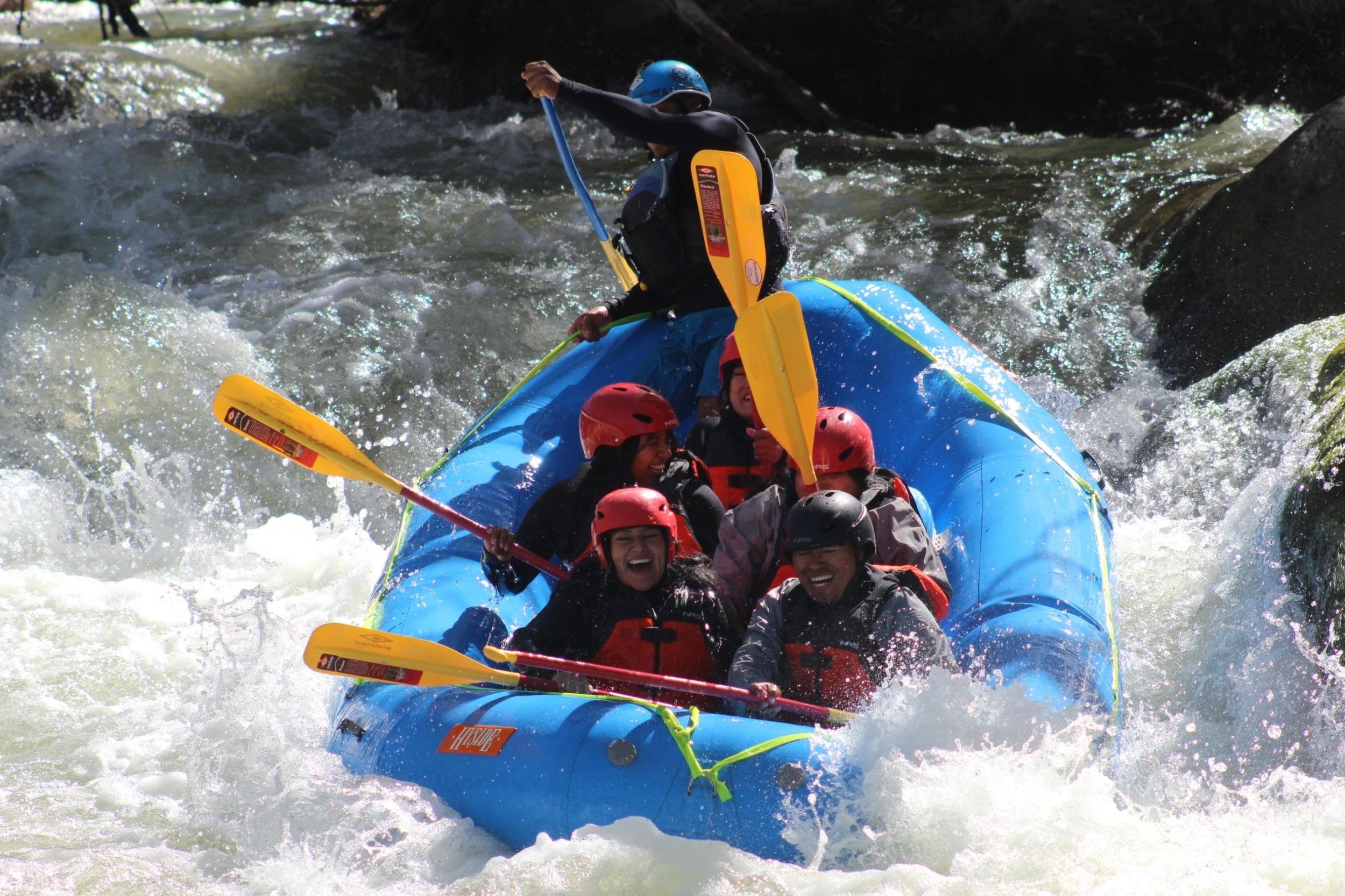Ab Arequipa: Rafting-Abenteuer auf dem Rio Quilca, Abholung, Snack und Fotos gratis.