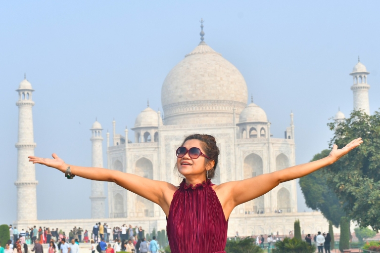 Ab Delhi: Agra Stadtübernachtung und Taj Mahal Tour mit dem AutoTour ohne Unterkunft (nur Auto mit Fahrer + Reiseleiter)