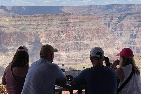 Las Vegas: Wycieczka po zachodniej krawędzi Wielkiego Kanionu i Skywalk z lunchemWest Rim Tour