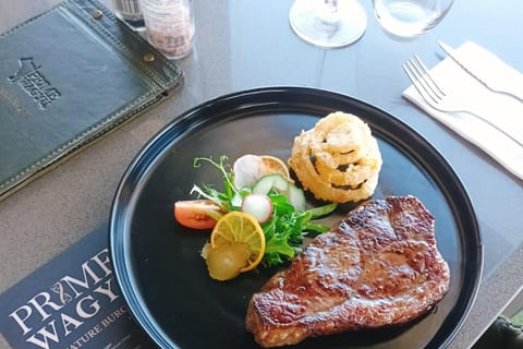 Strand: 7-Course Wagyu Tasting with Wine Pairing