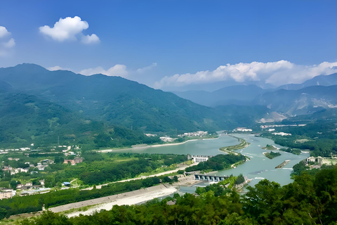 Dujiangyan: Dujiangyan Scenic Area Ticket Dujiangyan Scenic Area Ticket with Round-Trip Hotel Transfer