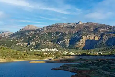 Village Vibes Tour of Heraklion Mainland and Lasithi Plateau