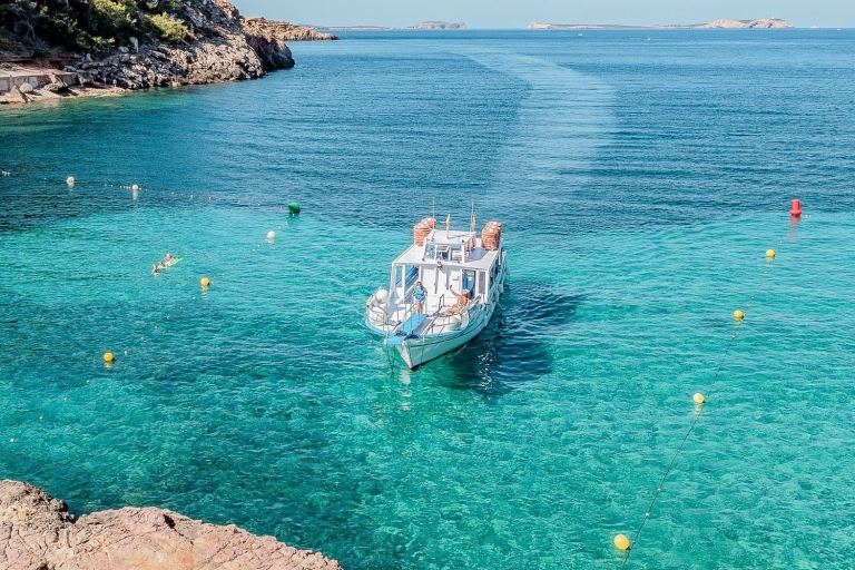 Sant Antoni: retourtransfer per veerboot naar het strand van Cala Salada