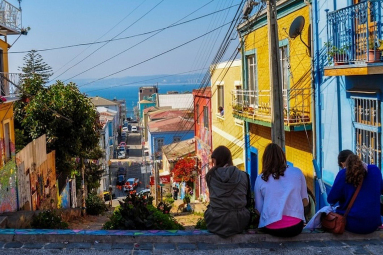 Santiago: Valparaíso, Neruda, Concon Dunes, and Wine Tasting in Casablanca