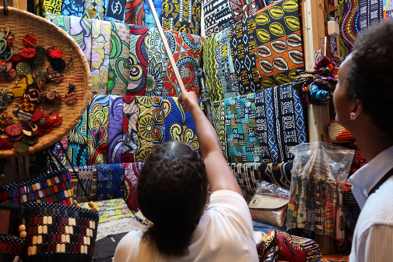Kigali: Kimironko Market Tour and Sewing Workshop KIMONO MAKING