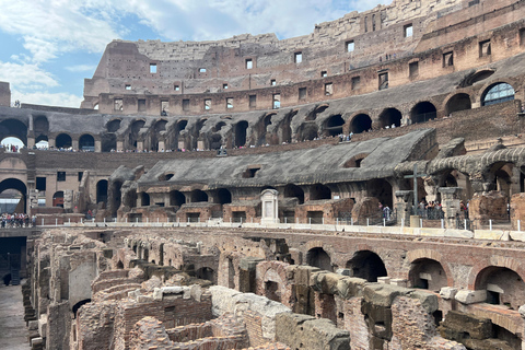 Rome: Colosseum Guided Tour