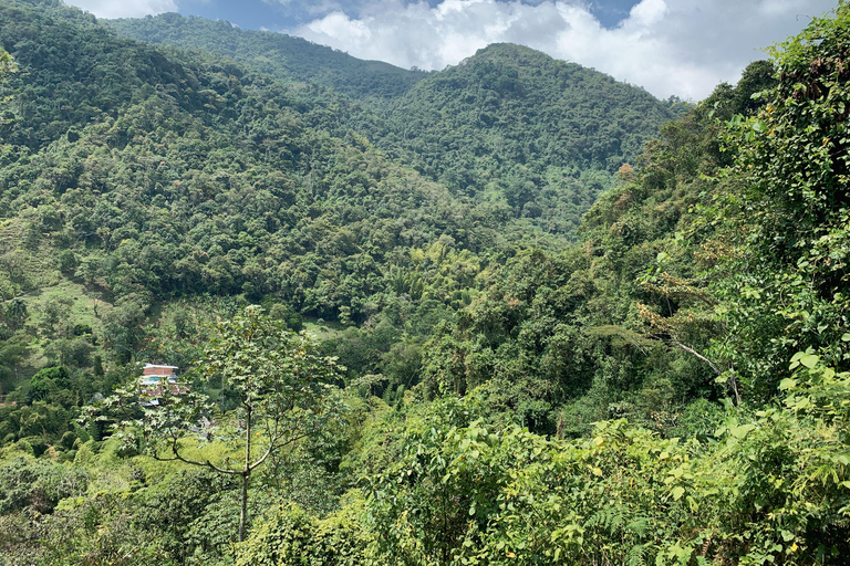 Cali: Cascata nel fiume Pance - Chorrera del Indio