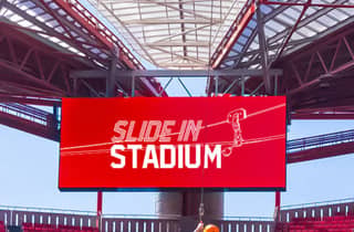 Lissabon: Rutschbahn im Stadion des Sport Lisboa e Benfica