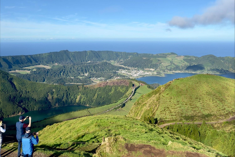 Avventura privata in jeep 4x4 a São Miguel - Tour personalizzato