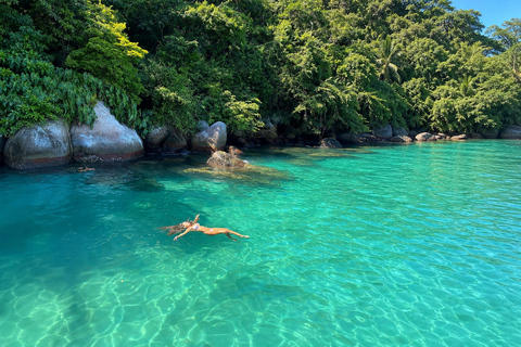 Paraty: Explore 4 Trindade Beaches and the famous Cachadaço Pool Paraty: Explore 4 Trindade Beaches and the famous Piscina do Cachadaço