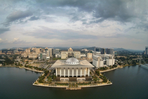 Putrajaya Full-Day Private Tour - Stunning Planned Capital