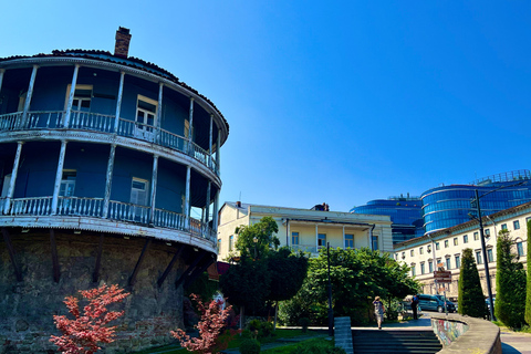 Tbilisi: Visita guiada na cidade velha e nova com 15 provas e vinho