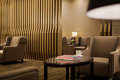 MFM 澳门国际机场：尊享贵宾休息室入场出发时间：3 小时