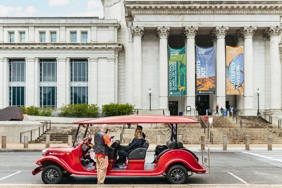 DC Monuments: Small‑Group Electric Cart Sightseeing Tour