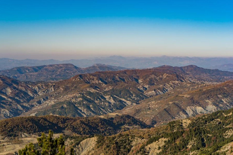 Albanien: Berat Vandring &amp;Off Road med mulor,Tomor Holly MountOff Road, vandring i Berat till det heliga berget Tomor